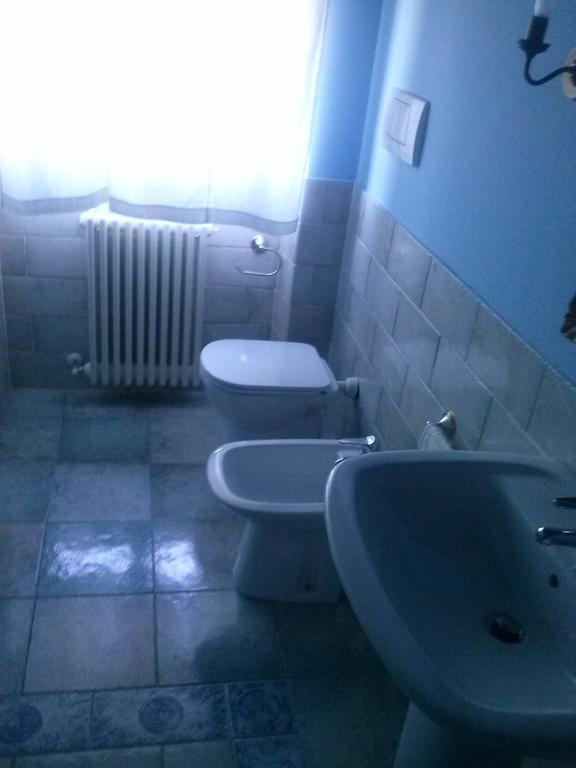 Villarondanella Fermo Chambre photo
