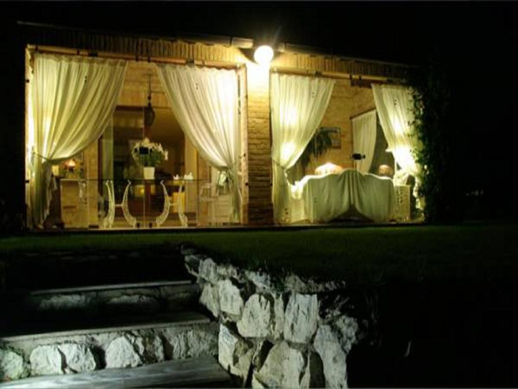 Villarondanella Fermo Extérieur photo