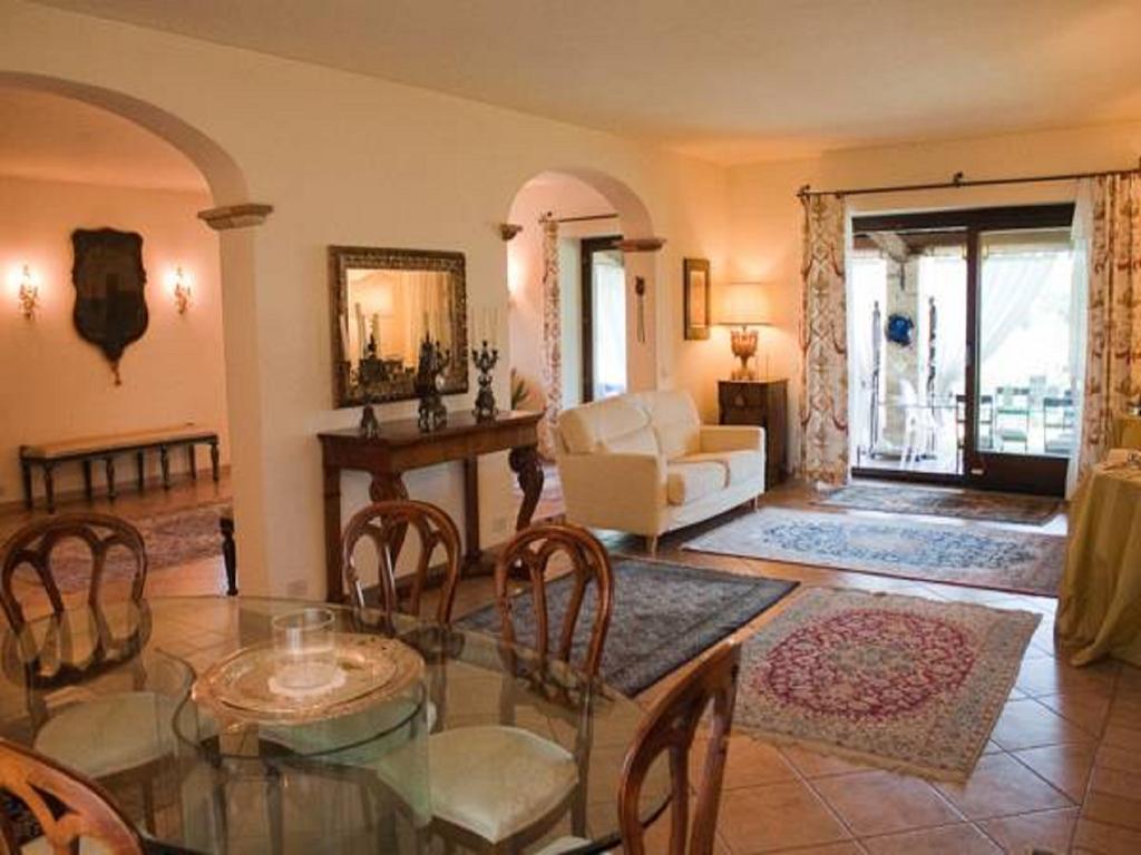 Villarondanella Fermo Extérieur photo