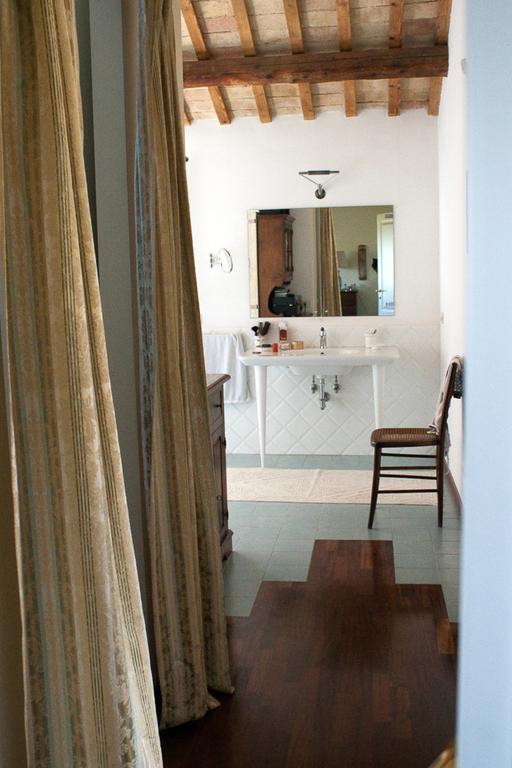 Villarondanella Fermo Extérieur photo