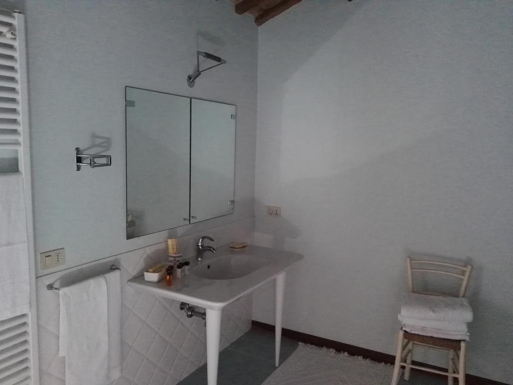 Villarondanella Fermo Extérieur photo