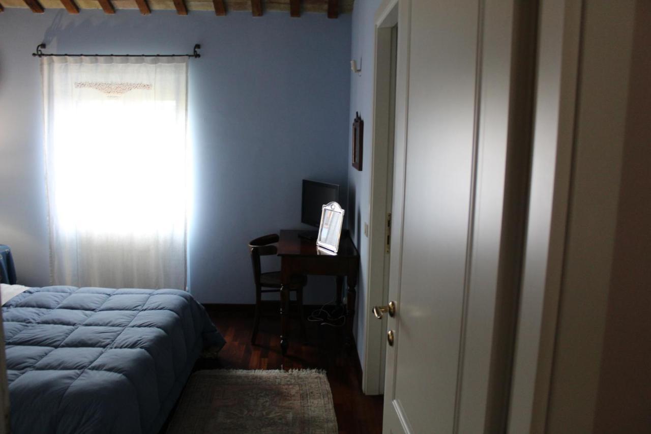 Villarondanella Fermo Extérieur photo